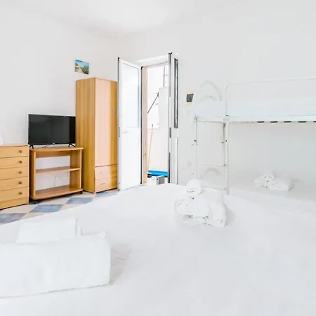 Monolocale Ondablu N2 Con Terrazzo A - Apulia * Torre Suda